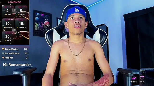 Snapshot of Romancartier_1 chatting on 02.13.25 Romancartier 1 online show from 02.13.25
