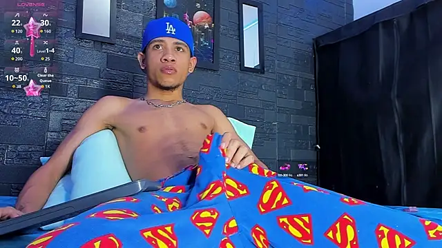 Snapshot of Romancartier_1 chatting on 09.13.25 Romancartier 1 online show from 09.13.25