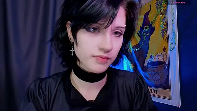 dark vamp  online show from 01.03.25