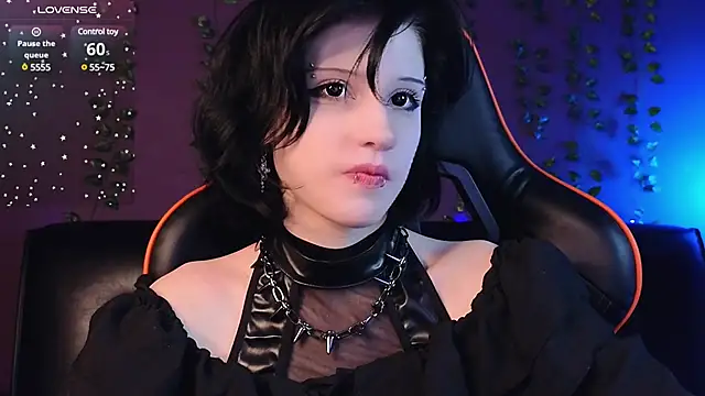 dark vamp  online show from 01.19.25