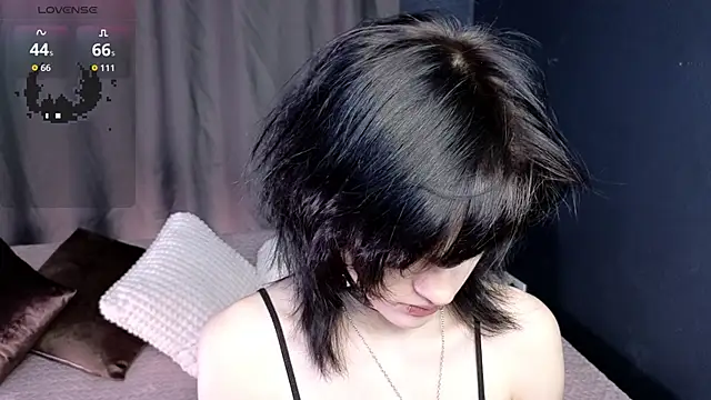 dark vamp  online show from 10.02.25