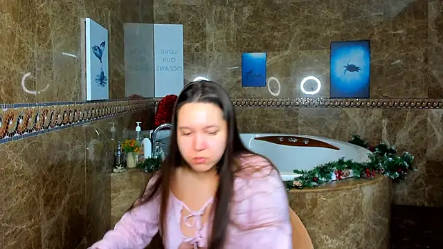 Snapshot of Mira_Karter chatting on 01.25.25 Mira Karter online show from 01.25.25