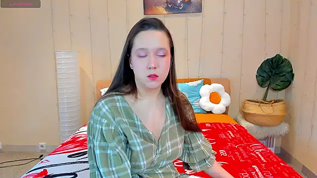 Snapshot of Mira_Karter chatting on 03.27.26 Mira Karter online show from 03.27.26