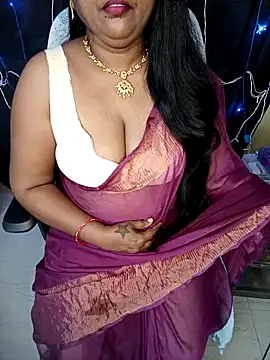 Snapshot of honey-sexy chatting on 02.16.25 honey-sexy online show from 02.16.25