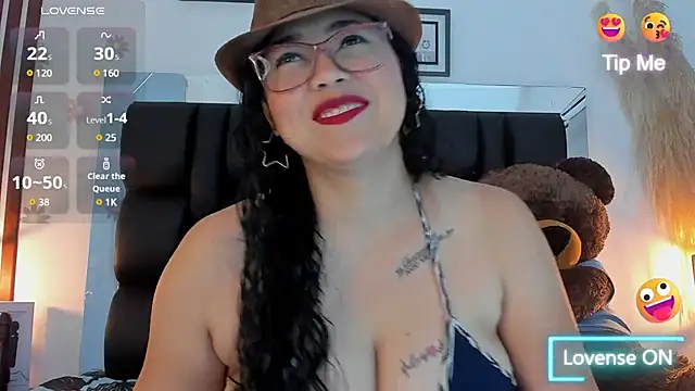Snapshot of meikochoe chatting on 03.01.25 meikochoe online show from 03.01.25