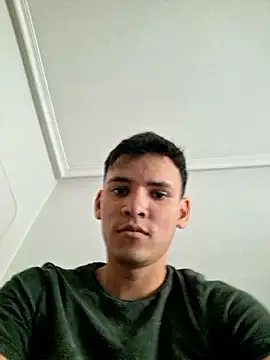 diego7990  online show from 04.20.26