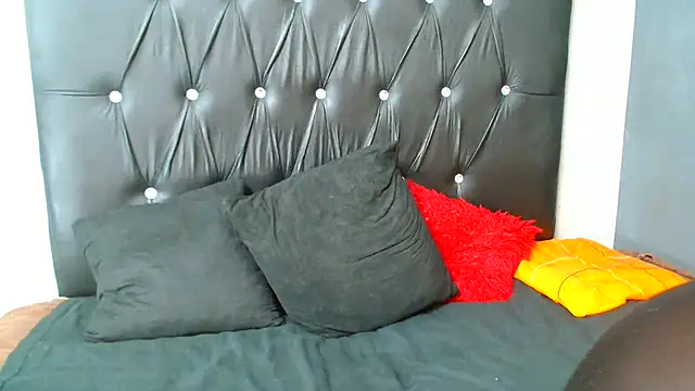 AfricanBigAssxx98 online show from 02.08.25