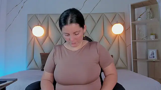 angelswets online show from 11.23.25