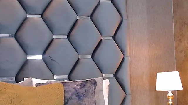 VanessaGlenn online show from 02.07.26