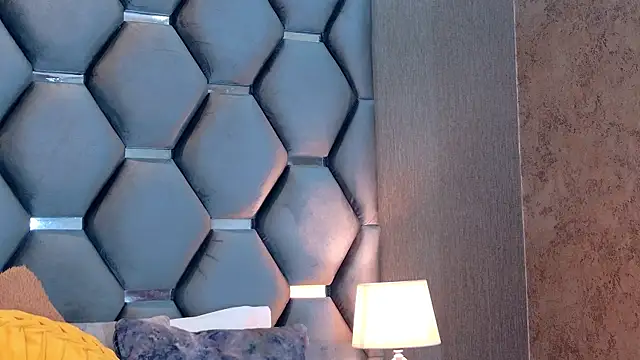 VanessaGlenn online show from 07.01.26