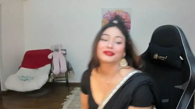 Snapshot of GoddessAnna chatting on 12.09.24 GoddessAnna online show from 12.09.24