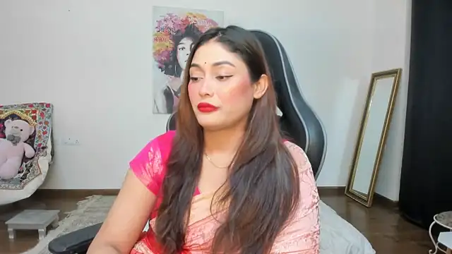 Snapshot of GoddessAnna chatting on 12.30.24 GoddessAnna online show from 12.30.24