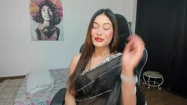 Snapshot of GoddessAnna chatting on 12.31.24 GoddessAnna online show from 12.31.24