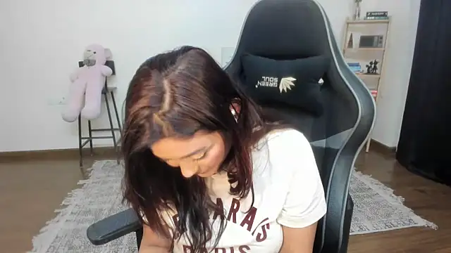 Snapshot of GoddessAnna chatting on 03.03.25 GoddessAnna online show from 03.03.25