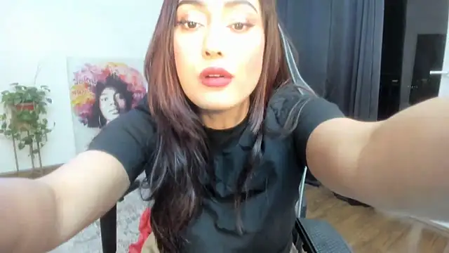 Snapshot of GoddessAnna chatting on 03.08.25 GoddessAnna online show from 03.08.25