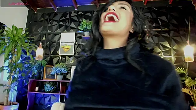 karla 999 online show from 10.13.25