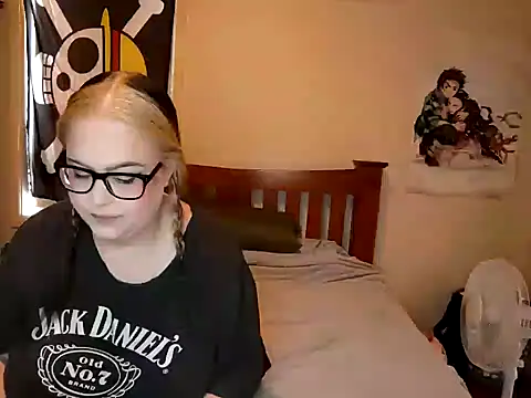 Snapshot of ChubbyBubs chatting on 02.09.25 ChubbyBubs online show from 02.09.25