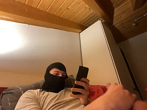 Snapshot of Jan_berger chatting on 01.17.25 Jan berger online show from 01.17.25