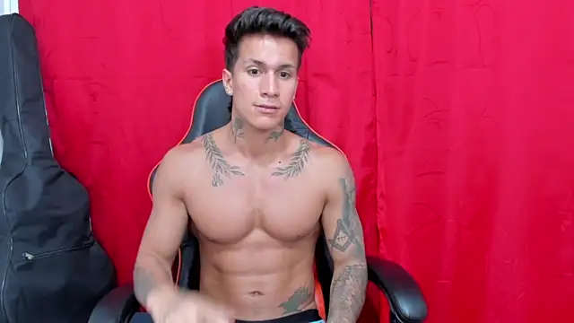 Snapshot of pettergrey1 chatting on 01.09.25 pettergrey1 online show from 01.09.25