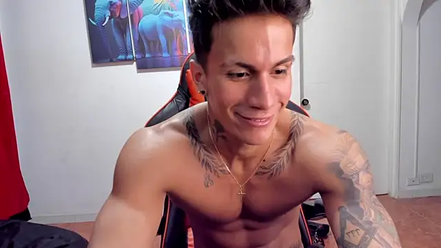 Snapshot of pettergrey1 chatting on 03.09.25 pettergrey1 online show from 03.09.25