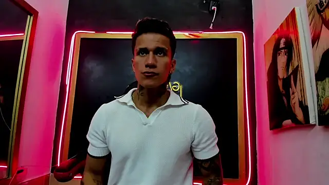 Snapshot of pettergrey1 chatting on 10.12.25 pettergrey1 online show from 10.12.25