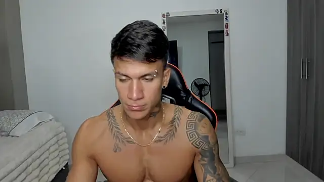 pettergrey1 online show from 02.12.26