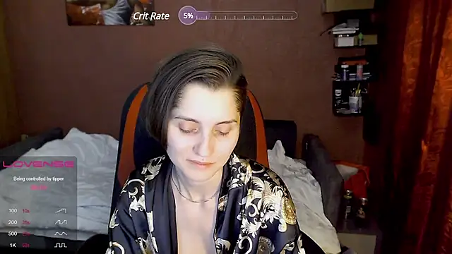 womanstrong78 online show from 12.29.24