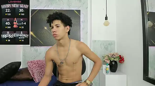 Snapshot of Erick_Zhimerman chatting on 01.19.25 Erick Zhimerman online show from 01.19.25