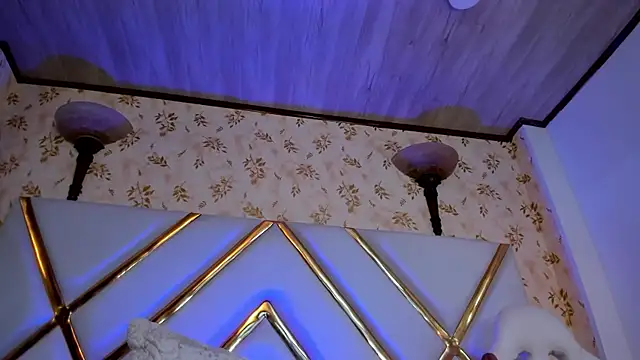 LaurenHu online show from 01.28.25