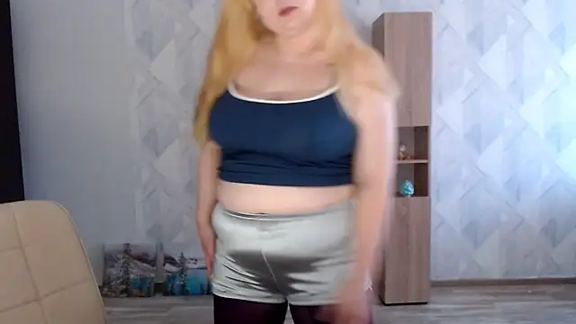 Melina Hot9 online show from 09.09.25