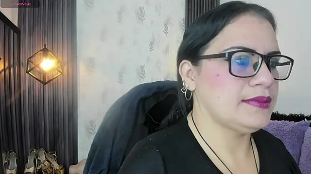 Snapshot of brigittemiller chatting on 02.11.26 brigittemiller online show from 02.11.26