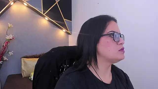 Snapshot of brigittemiller chatting on 02.18.26 brigittemiller online show from 02.18.26