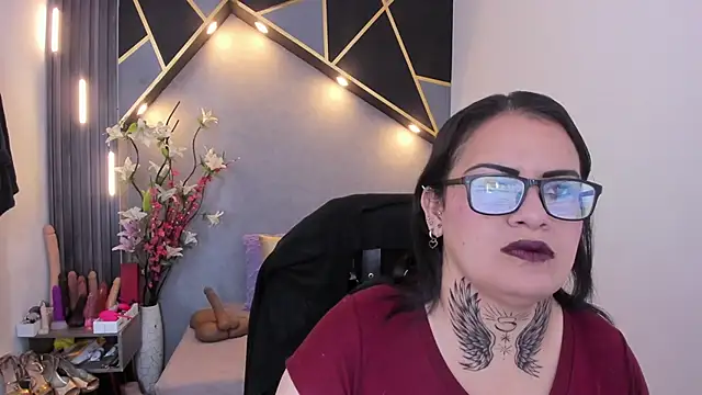 Snapshot of brigittemiller chatting on 02.24.26 brigittemiller online show from 02.24.26