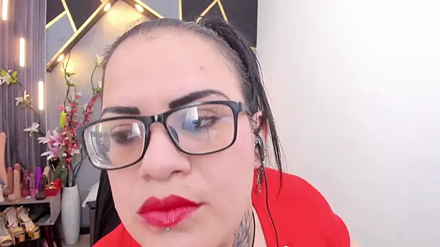 Snapshot of brigittemiller chatting on 04.16.26 brigittemiller online show from 04.16.26