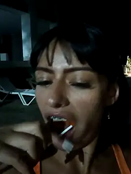 ZairaSofia1 online show from 12.17.24