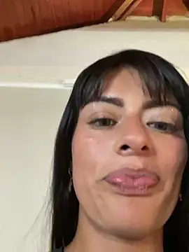 ZairaSofia1 online show from 12.29.24