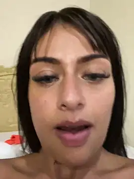 ZairaSofia1 online show from 01.28.25