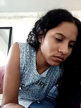 Karii-R online show from 11.27.25