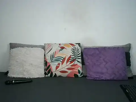 Thickqueenxxx online show from 02.04.25