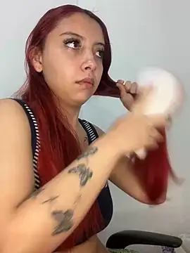 Snapshot of _charlott_dm chatting on 01.20.25  charlott dm online show from 01.20.25