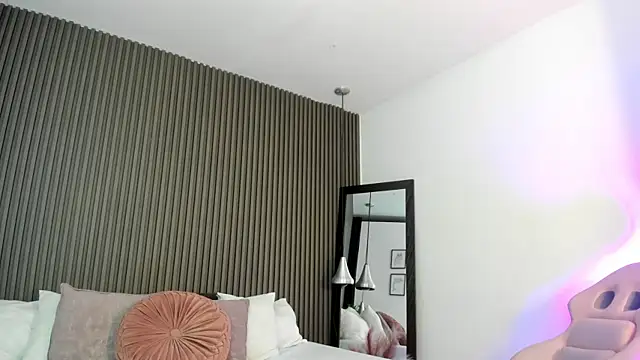 Axel brunette1 online show from 09.28.25