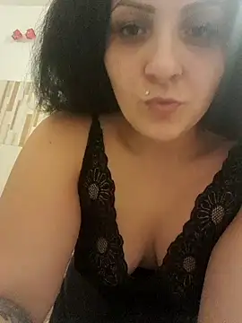 Snapshot of kinguscicus chatting on 12.15.24 kinguscicus online show from 12.15.24