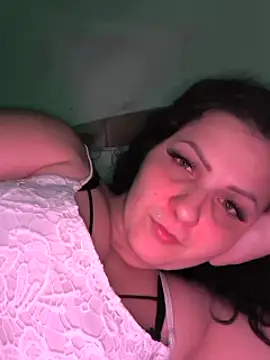 Snapshot of kinguscicus chatting on 02.14.25 kinguscicus online show from 02.14.25