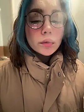 MaddisonHaas online show from 12.22.24