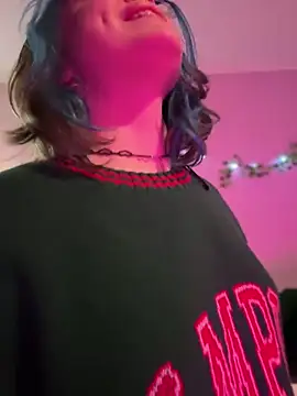 MaddisonHaas online show from 02.05.25