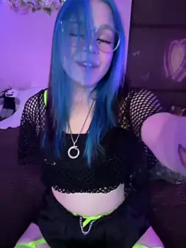 MaddisonHaas online show from 09.09.25