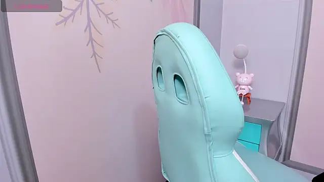 Sweetgirl4u  online show from 02.12.25