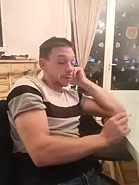 mika11100 online show from 12.28.24