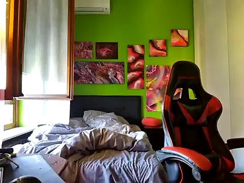 MASTERBULLY online show from 10.07.25