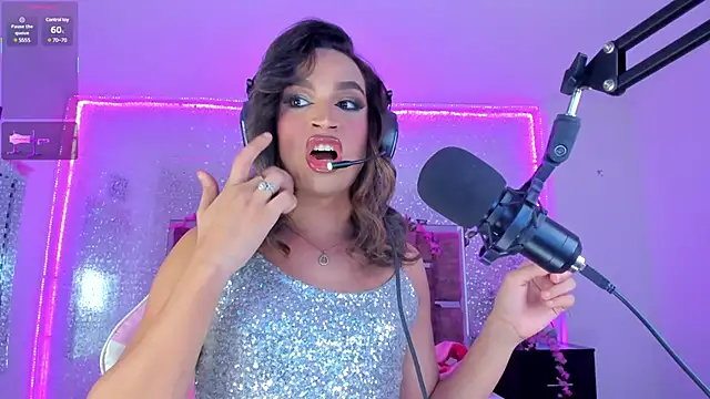 Snapshot of KylieVictoria chatting on 01.24.25 KylieVictoria online show from 01.24.25